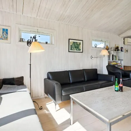 Holiday home Imma - 200m From The Sea In Sealand By Interhome Karrebaeksminde